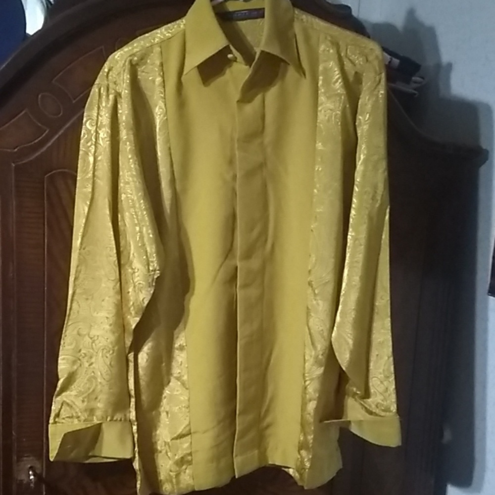 Mans long sleeve dhirt